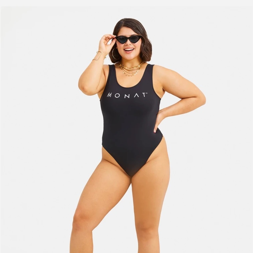 Monat body suit